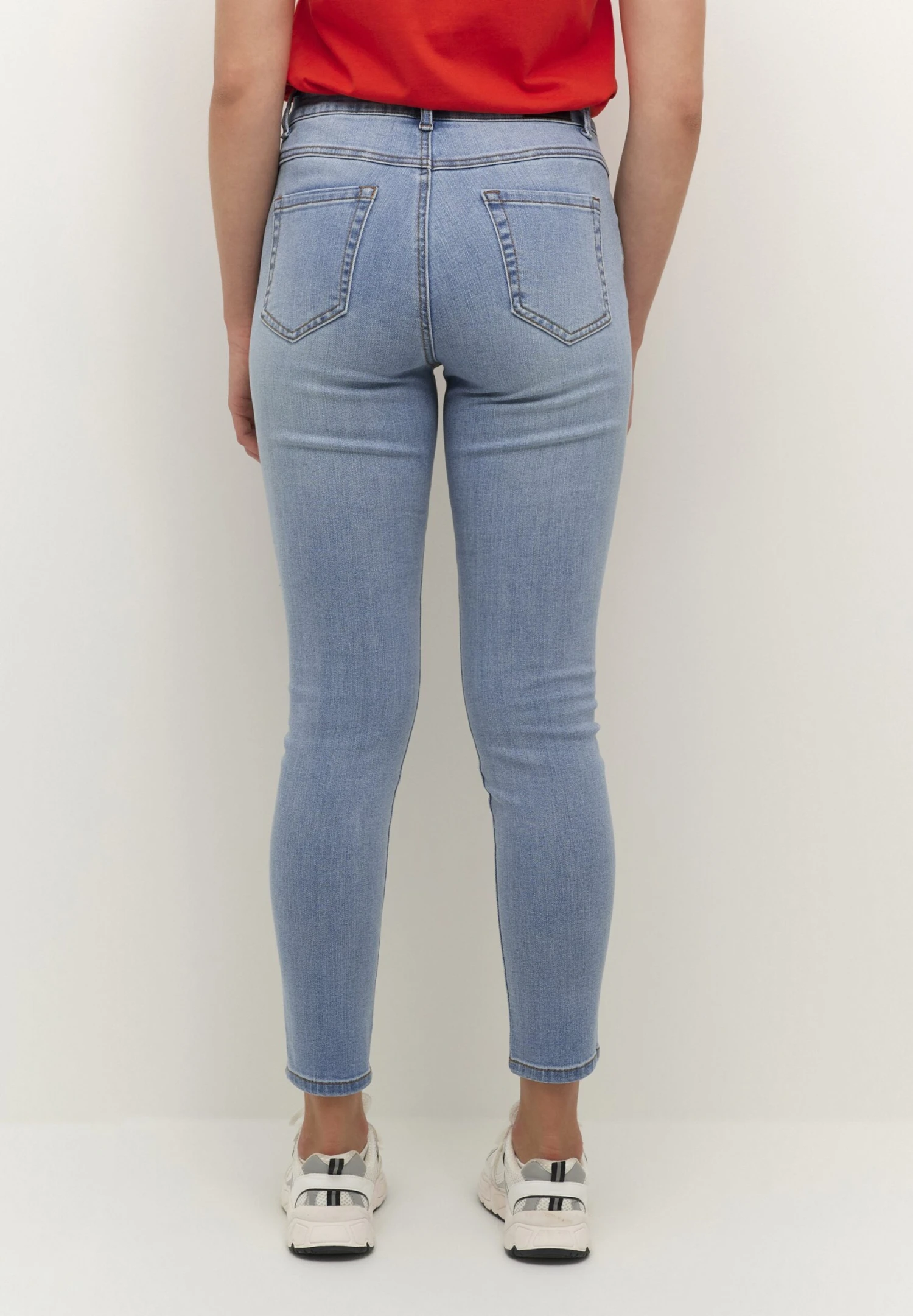 Kaffe Kasinem Hw 7/8- Slim Fit Jeans - Light Blue Washed Denim 3 Kaffe Kasinem Hw 7/8- Slim Fit Jeans - Light Blue Washed Denim - Afbeelding 3