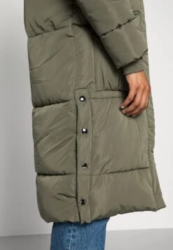 Kaffe Anika Outerwear - Winterjas - Grape Leaf -Kaffe Verkoopwinkel 26348cea129249bf940cfbf212fad261