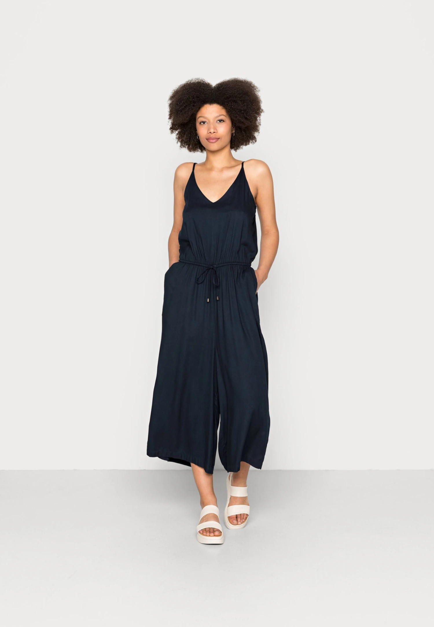 Kaffe Elmi - Jumpsuit - Midnight Marine 1 Kaffe Elmi - Jumpsuit - Midnight Marine