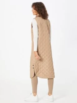 Kaffe Bodywarmers Bodywarmer Severina Dames Sand 8 Kaffe Bodywarmers Bodywarmer Severina Dames Sand -Kaffe Verkoopwinkel 3ed9b72b5ea94111b35811a09b01ccbf