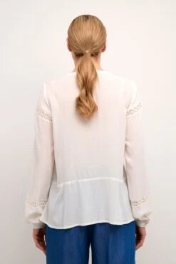 Kaffe Kanten Blouses Blouse Hayden Dames Natuurwit -Kaffe Verkoopwinkel 47431eeffba8c063b5d5c84f371a6414