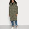 Kaffe Anika Outerwear - Winterjas - Grape Leaf
