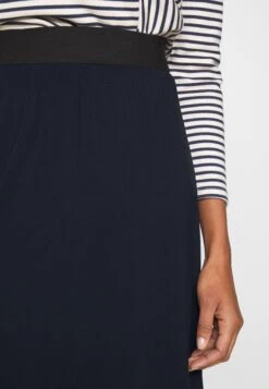 Kaffe Kawille- Minirok - Midnight Marine -Kaffe Verkoopwinkel 53af474f221c4039ac8bb857ec2f4a6c