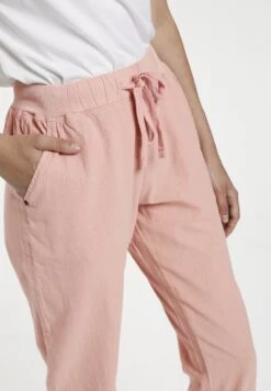 Kaffe Naya Capri - Shorts - Mahogany Rose 9 Kaffe Naya Capri - Shorts - Mahogany Rose -Kaffe Verkoopwinkel 56c7ba47c48e42e9b1ca527ecb9c1d01