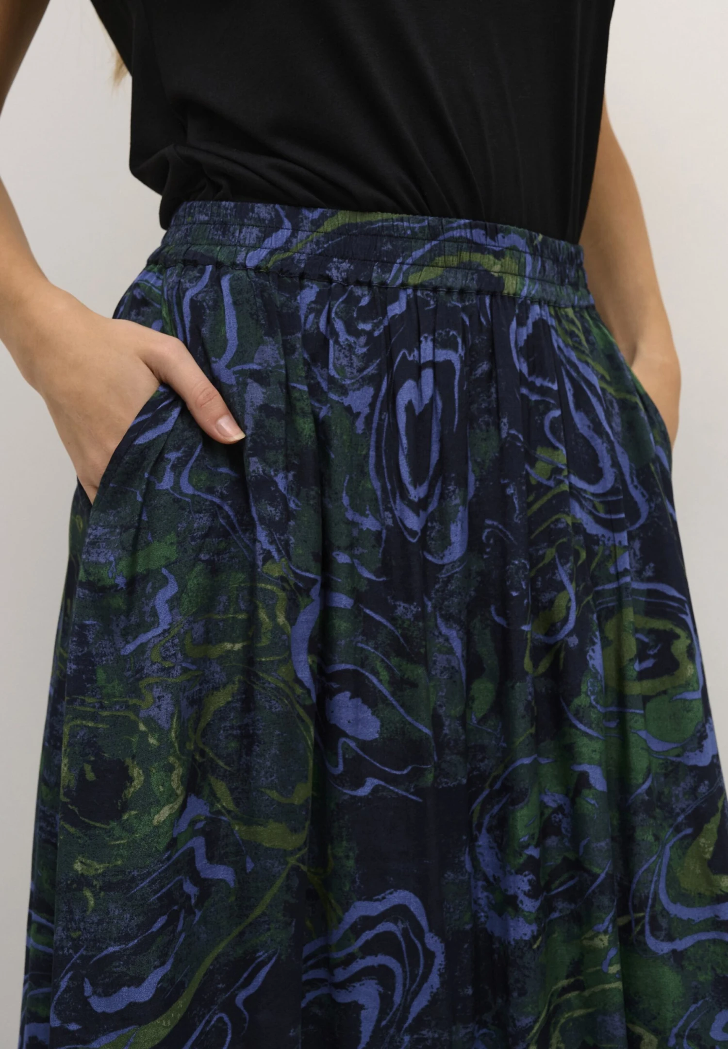 Kaffe Kabina - A-Lijn Rok - Blue Purple Organic Water P. 4 Kaffe Kabina - A-Lijn Rok - Blue Purple Organic Water P. - Afbeelding 4