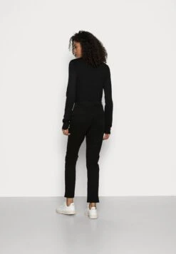 Kaffe Kametta - Chino - Black Deep -Kaffe Verkoopwinkel 5b411c630a31437caa7785d3a6b49da4