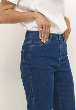 Kaffe Kavicky- Straight Leg Jeans - Medium Blue Washed Denim -Kaffe Verkoopwinkel 62a5d2a7898f42eb871251a6ffb8bf63