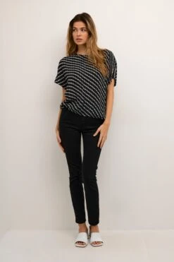 Kaffe Blouses Met Korte Mouw Blouse Marita Dames Zwart -Kaffe Verkoopwinkel 63a7d01b40556f50bbdcddbbf2f76254