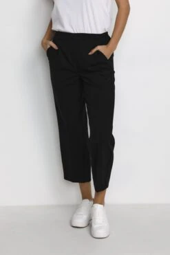 Kaffe Sakura Cropped Pants - Broek - Black Deep 8 Kaffe Sakura Cropped Pants - Broek - Black Deep -Kaffe Verkoopwinkel 65e3001b82be485e9fdefd5944754363
