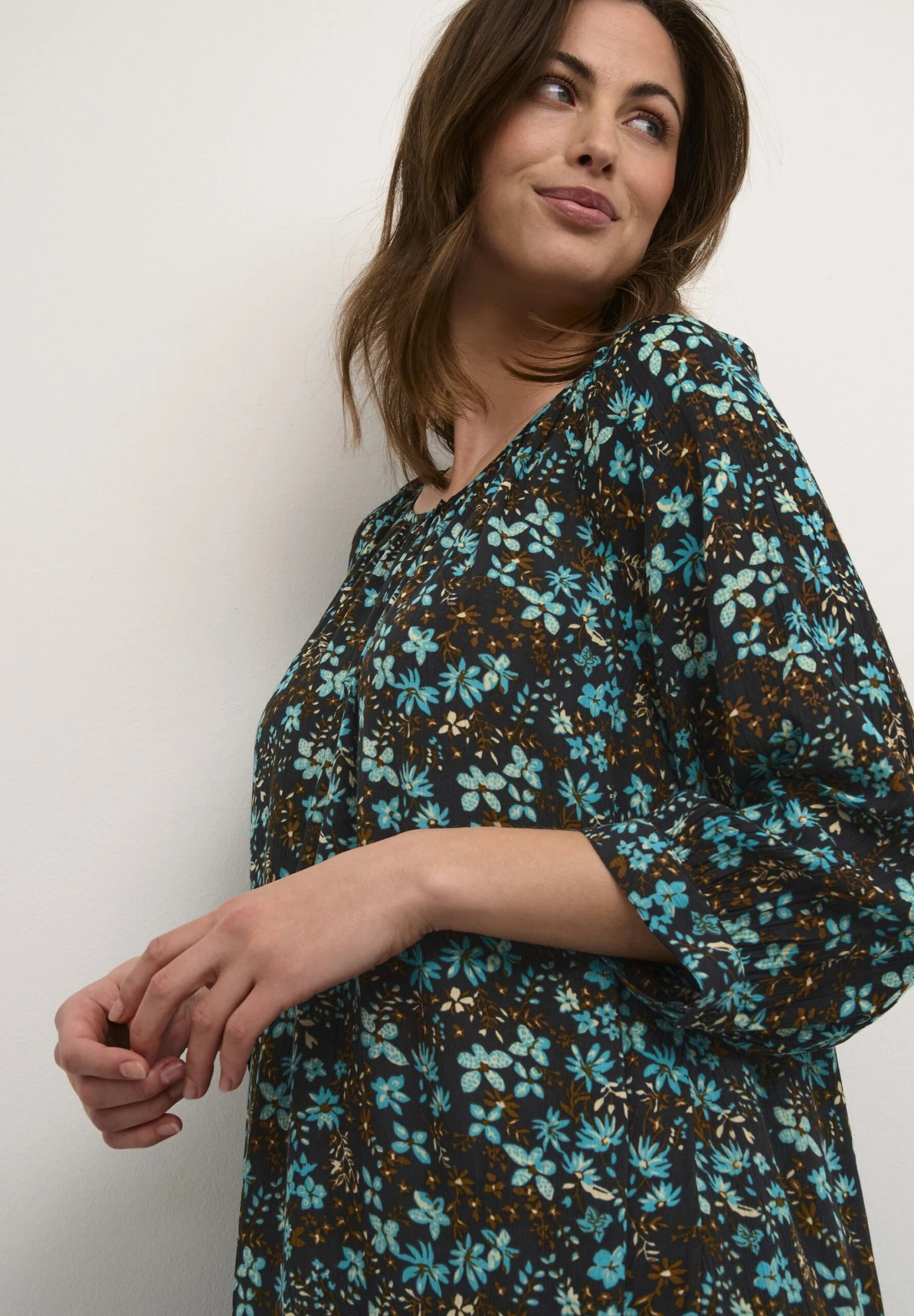 Kaffe Kamarita Amber - Tuniek - Blue Bird Flower Print 4 Kaffe Kamarita Amber - Tuniek - Blue Bird Flower Print - Afbeelding 4