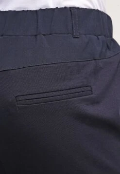 Kaffe Jillian Capri Pants - Shorts - Midnight Marine -Kaffe Verkoopwinkel 7648e3fdf23f4ae59004caa0766f809b