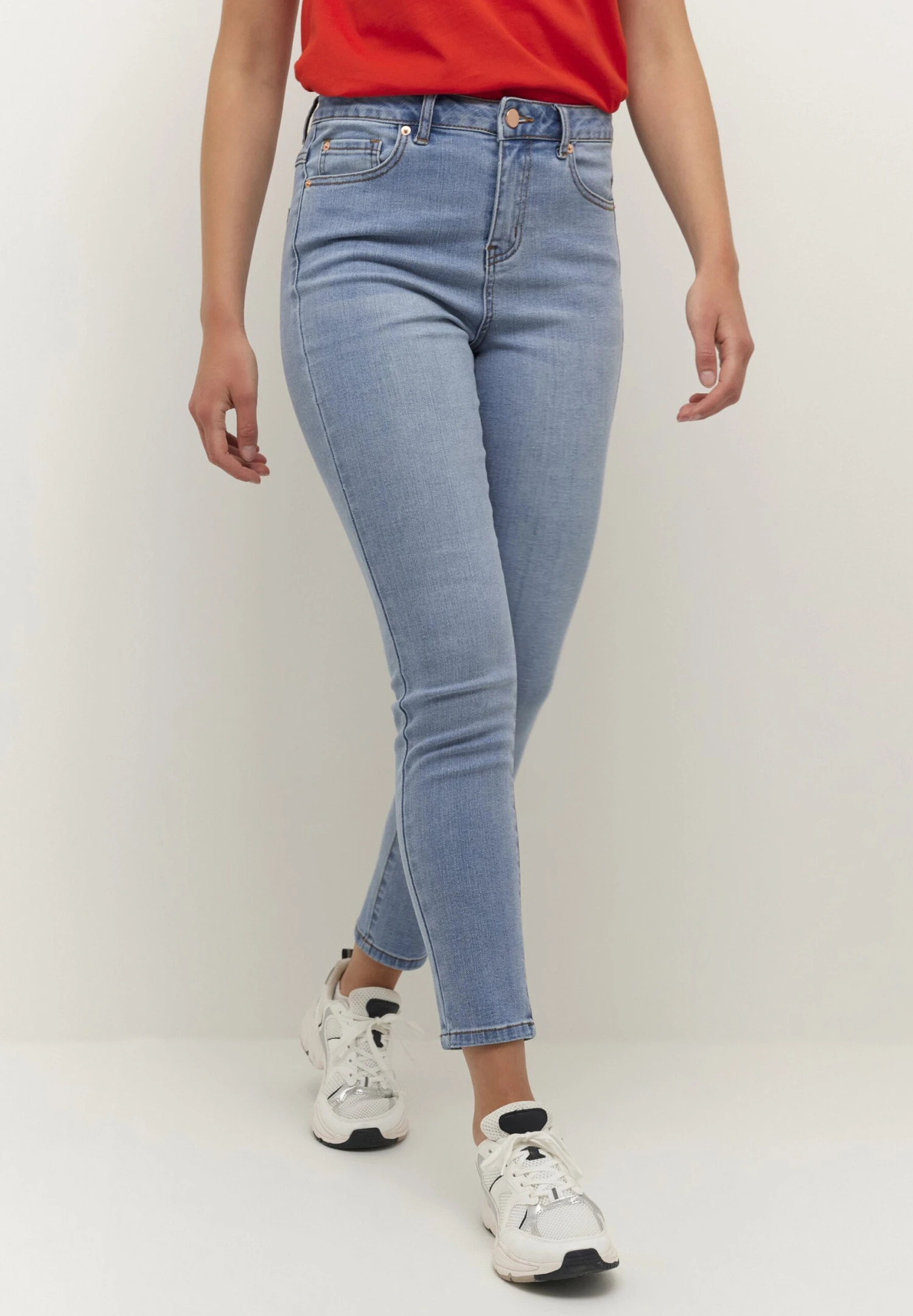 Kaffe Kasinem Hw 7/8- Slim Fit Jeans - Light Blue Washed Denim 1 Kaffe Kasinem Hw 7/8- Slim Fit Jeans - Light Blue Washed Denim