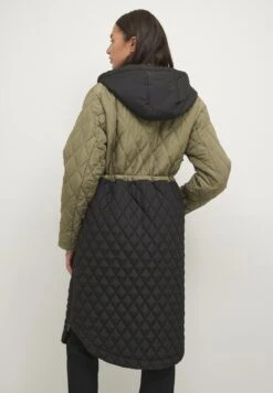 Kaffe Kaleona- Winterjas - Black Deep -Kaffe Verkoopwinkel 7df75c95e0c5419693d04b9e5cf164c4
