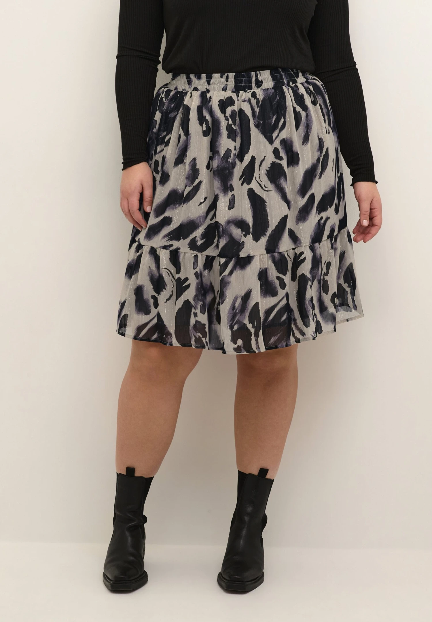 Curve Fiona - A-Lijn Rok - Black Feather Gray Leo 1 Curve Fiona - A-Lijn Rok - Black Feather Gray Leo