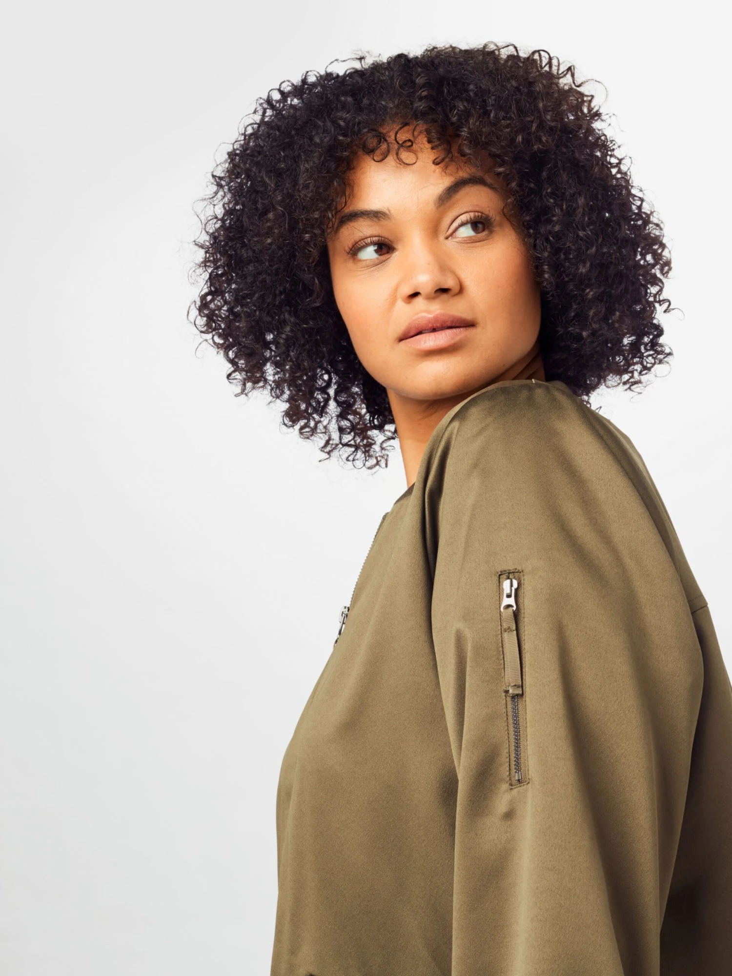 Tussenjassen Tussenjas Fefana Dames Olijfgroen 2 Tussenjassen Tussenjas Fefana Dames Olijfgroen - Afbeelding 2