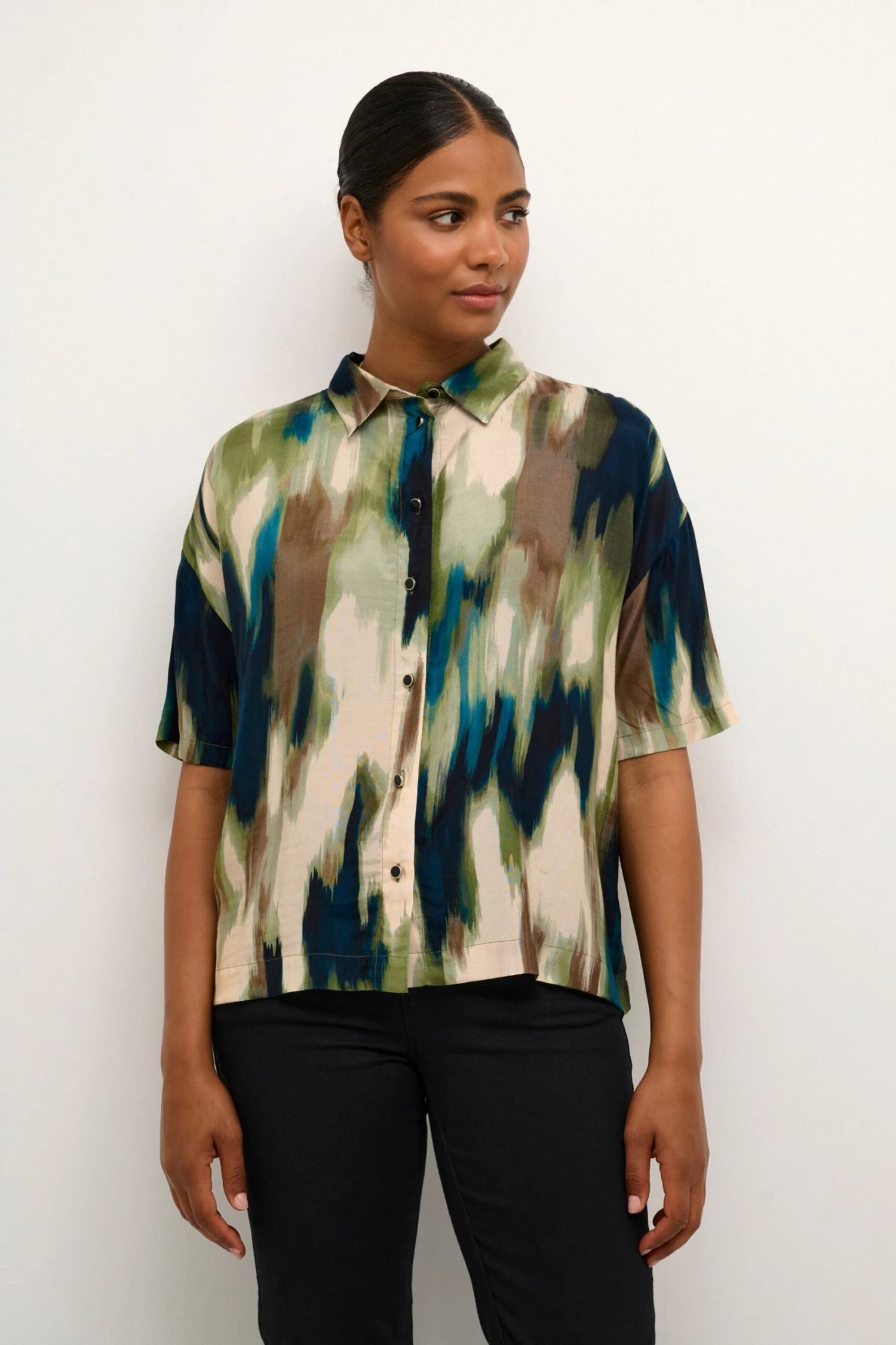 Kaffe Blouses Met Korte Mouw Blouse Drylia Dames Gemengde Kleuren 2 Kaffe Blouses Met Korte Mouw Blouse Drylia Dames Gemengde Kleuren - Afbeelding 2