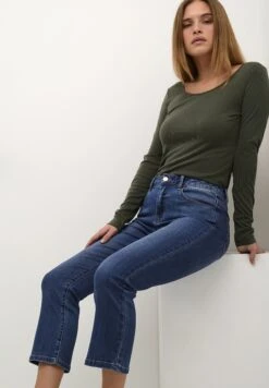 Kaffe Karla Sinem Cropped - Straight Leg Jeans - Medium Blue Washed Denim -Kaffe Verkoopwinkel 8f387dd634ec4ebf81b13ef3db6b83fc