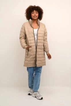 Kaffe Korte Mantels Wintermantel Dames Beige -Kaffe Verkoopwinkel 97f561288a7248145f17dd7d2bd75da3