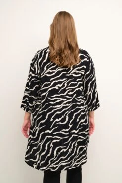 Blouses Met Korte Mouw Blouse Sonna Dames Zwart -Kaffe Verkoopwinkel a14096c5269a334d113274b6ade45265