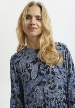 Kaffe Kaevity Amber - Blousejurk - Blue Paisley Print -Kaffe Verkoopwinkel b1ab7ef8456943deba12bb3c90bea27b