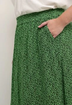 Isma Ami- A-Lijn Rok - Poison Green Black Flower -Kaffe Verkoopwinkel b213cc0b309d4bb8a7c3cf57b6605003