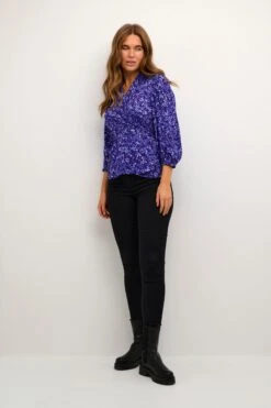 Kaffe Blouses Met Korte Mouw Blouse Kabina Dames Violetblauw -Kaffe Verkoopwinkel b3c72e8181b8deb80e85c87e5c02462c