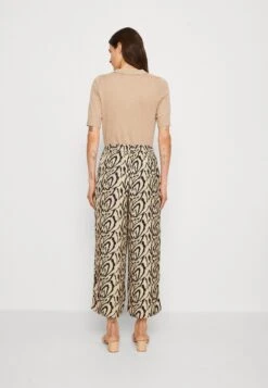 Kaffe Criti Cropped Pants - Broek - Sand/Black -Kaffe Verkoopwinkel be6b56ff67694a8794bda02fe87ddc2e