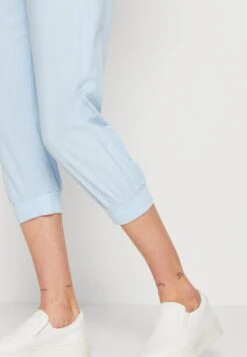 Kaffe Naya Capri - Shorts - Windsurfer -Kaffe Verkoopwinkel ce2e28a744b64949ac5b7c9b514cf43b