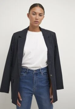 Kaffe Blazer - Midnight Marine Pinstripe -Kaffe Verkoopwinkel dac40f5c7e08422fb44eee7c36d3b40d