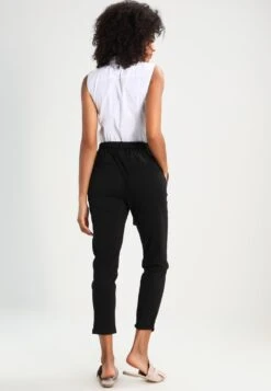 Kaffe Jillian Belt Pants - Broek - Black Deep -Kaffe Verkoopwinkel ec44c86b40d8442e9637b5a351007cd9
