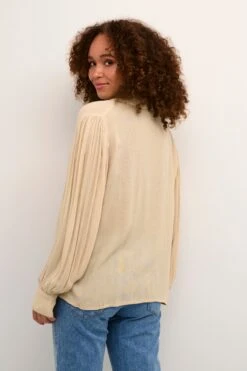 Kaffe Overhemden Blouse Polly Dames Lichtbeige -Kaffe Verkoopwinkel f5a4f89a350b62a962b5060368d6045b